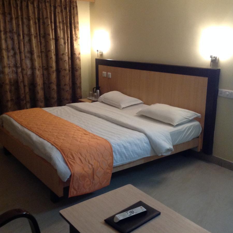 Hotel Bhaskara Chittoor Экстерьер фото